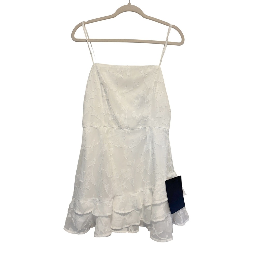 NWT Lulus Days with You White Floral Burnout Ruffled Mini Dress Size M - Picture 4 of 7